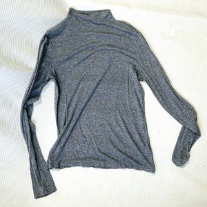 Prologue Gray Long Sleeve Mock Knit TShirt | Size Medium